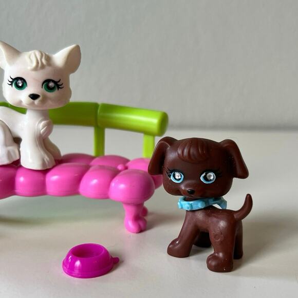 Polly Pocket Sparklin' Pets Kittens and Puppy Toy Mattel 2008 - Picture 9 of 12